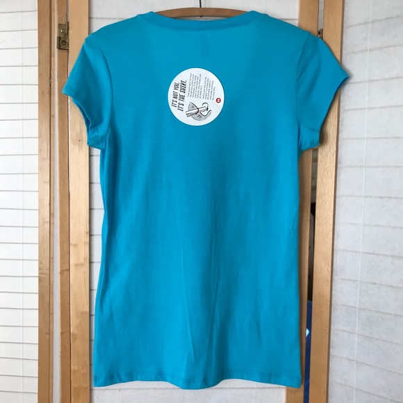 NWT Redbubble Sz Medium blue graphic tee Don’t talk Stranger - Picture 5 of 6